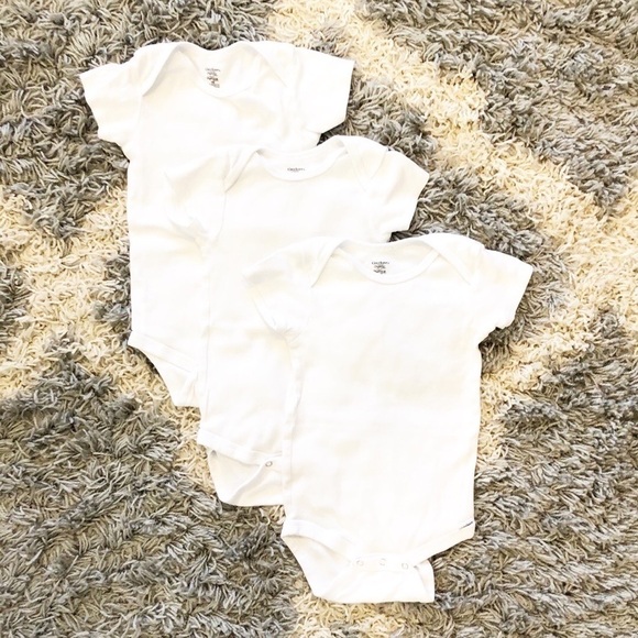 Gerber Baby Organic Cotton 3 pack white bodysuits - Picture 1 of 4